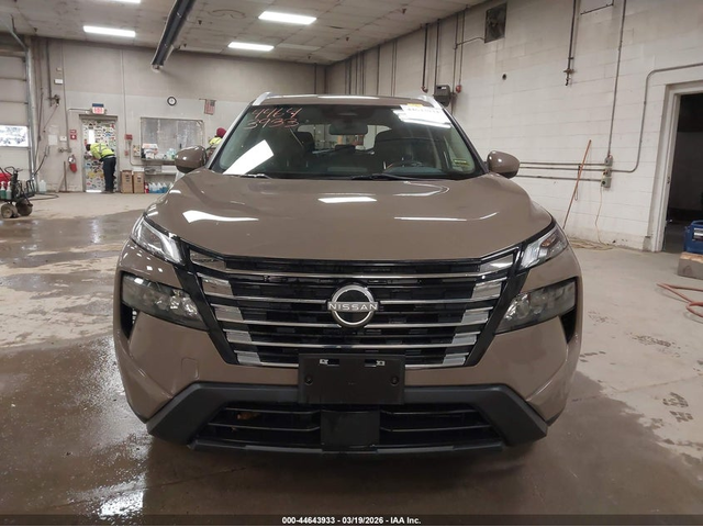 Nissan Rogue 1.5L I-3 DI, DOHC, VVT, TURBO, 201HP All Wheel Drive - автомобили, коли, обяви за нови и употребявани 12