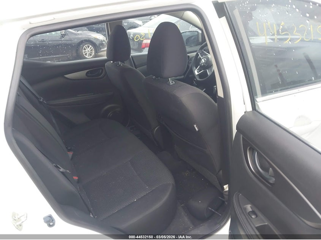 Nissan Rogue 2.0L I-4 DI, DOHC, VVT, 141HP All Wheel Drive - автомобили, коли, обяви за нови и употребявани 7