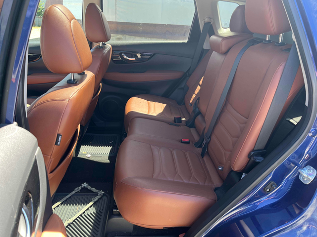 Nissan Rogue 2.5L 4cyl AWD - автомобили, коли, обяви за нови и употребявани 9