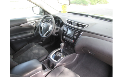 Nissan Rogue 2.5i SV 172ps - автомобили, коли, обяви за нови и употребявани 9