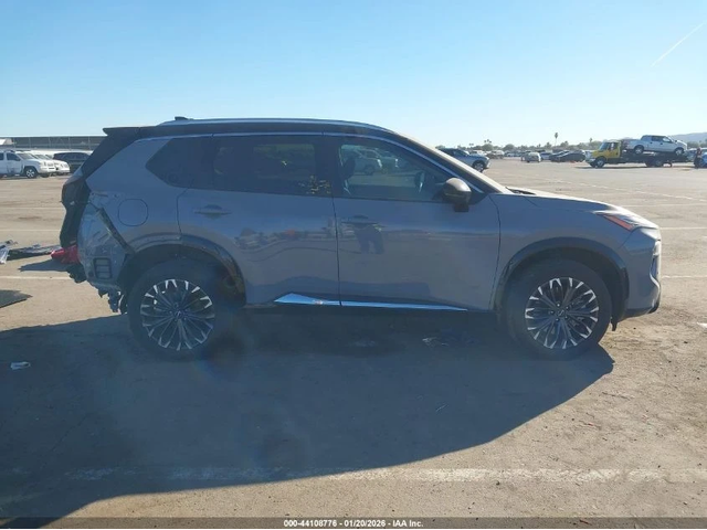 Nissan Rogue PLATINUM FWD - автомобили, коли, обяви за нови и употребявани 11