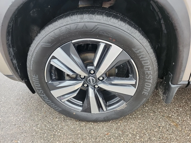 Nissan Rogue PLATINUM* 360view* Bose* Moonroof* Motion-Activate - автомобили, коли, обяви за нови и употребявани 4