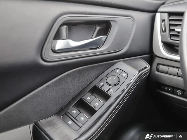 Nissan Rogue SV Moonroof | AWD | Propilot Assist | Carplay | He All Wheel Drive - автомобили, коли, обяви за нови и употребявани 13