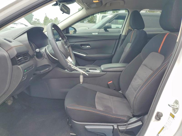 Nissan Sentra 2.0L 4 FRONT WHEEL DRIVE - автомобили, коли, обяви за нови и употребявани 6