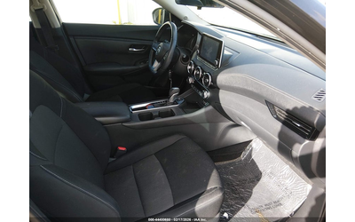 nissan-sentra-2-0l-i-4-di-dohc-vvt-149hp-front-wheel-drive - 4