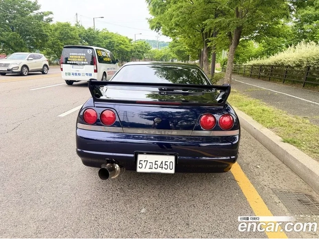 Nissan Skyline GTR - автомобили, коли, обяви за нови и употребявани 8