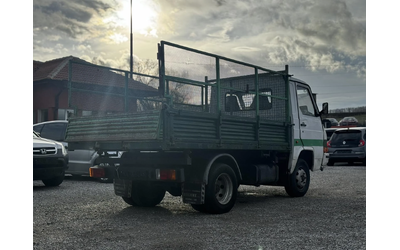 Nissan Trade 2.8D - автомобили, коли, обяви за нови и употребявани 6