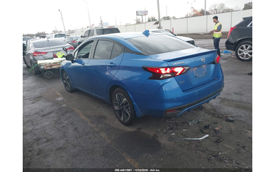 nissan-versa-1-6l-i-4-dohc-vvt-122hp-front-wheel-drive - 2