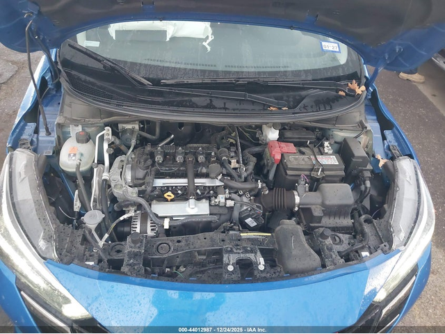 Nissan Versa 1.6L I-4 DOHC, VVT, 122HP Front Wheel Drive - автомобили, коли, обяви за нови и употребявани 9