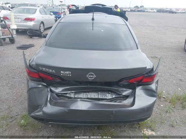 Nissan Versa 1.6L I-4 DOHC, VVT, 122HP Front Wheel Drive - автомобили, коли, обяви за нови и употребявани 5