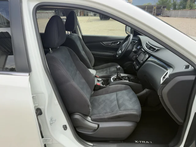 Nissan X-Trail 1.6 dCi (130 кс) 4x4 - автомобили, коли, обяви за нови и употребявани 10
