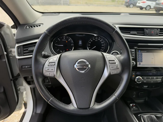 Nissan X-Trail 1.6 dCi (130 кс) 4x4 - автомобили, коли, обяви за нови и употребявани 11