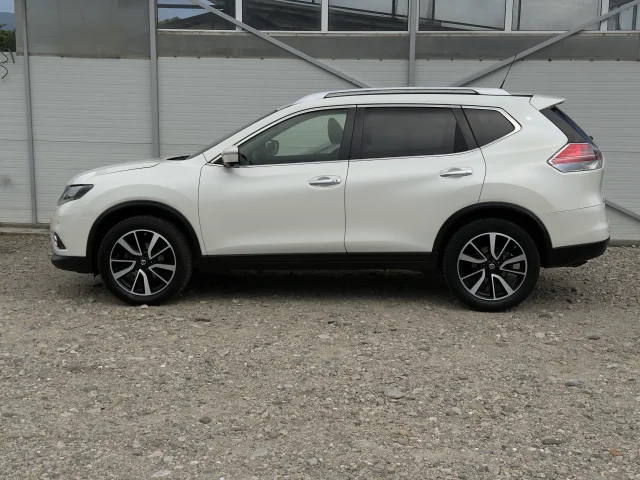 Nissan X-Trail 1.6 dCi (130 кс) 4x4 - автомобили, коли, обяви за нови и употребявани 6