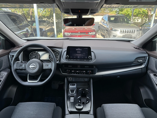 Nissan X-trail SV AWD - автомобили, коли, обяви за нови и употребявани 12