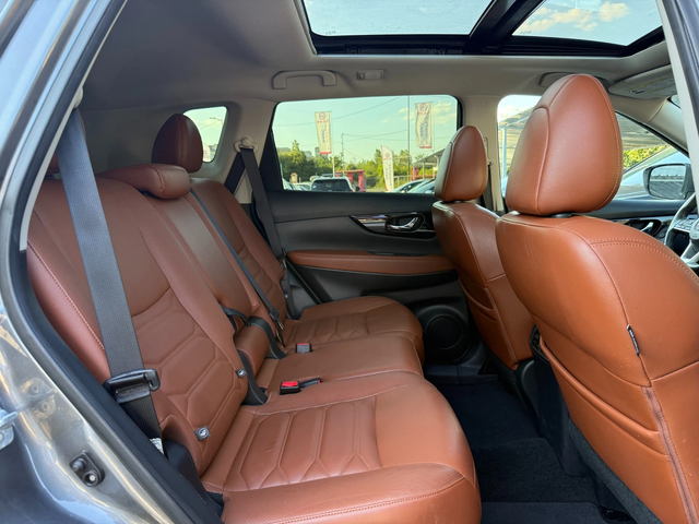 Nissan X-trail 2.5 SL AWD - автомобили, коли, обяви за нови и употребявани 11