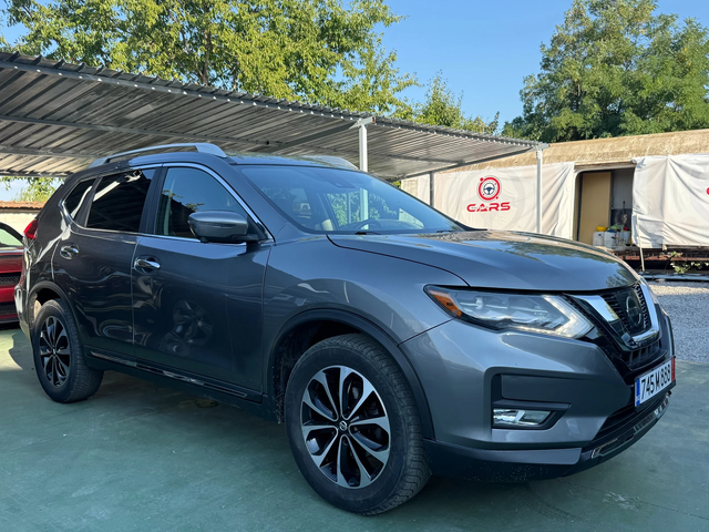 Nissan X-trail 2.5 SL AWD - автомобили, коли, обяви за нови и употребявани 2