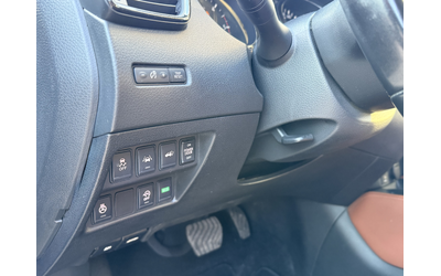 Nissan X-trail 2.0 D 4x4 177кс Оранжев Салон - автомобили, коли, обяви за нови и употребявани 15