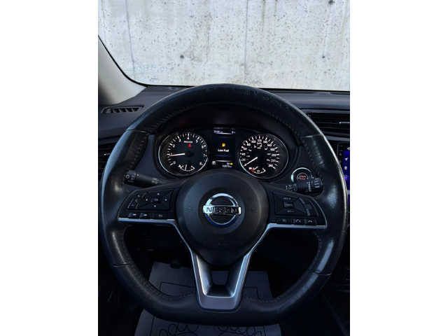 Nissan X-trail ROGUE/2.5I/Auto/Bose/4x4/Kam/MULTY/96 хил.км.!!! - автомобили, коли, обяви за нови и употребявани 6