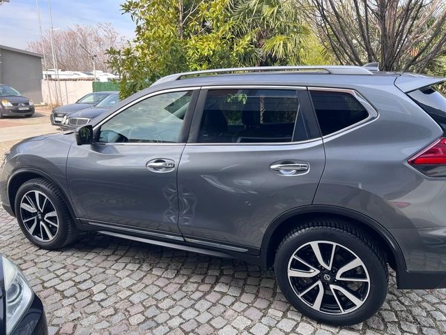 Nissan X-Trail 1.7 dci Tekna 4x4 automatic Facelift - автомобили, коли, обяви за нови и употребявани 7