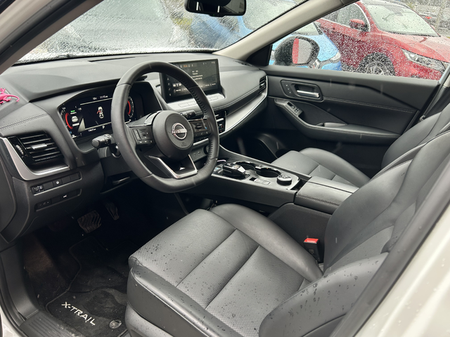 Nissan X-Trail E-4orce N-Trek 4x4 - автомобили, коли, обяви за нови и употребявани 3