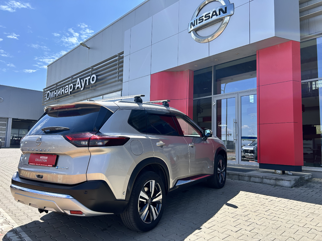 Nissan X-Trail E-4orce Tekna Plus 4x4 - автомобили, коли, обяви за нови и употребявани 7