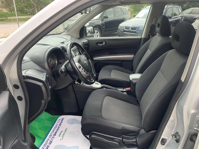 Nissan X-trail Nissan X-trail 2.5i/17k.c - автомобили, коли, обяви за нови и употребявани 7