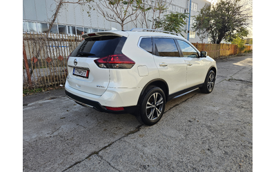 nissan-x-trail-rogue-2-5-sv-awd-panorama-keyless - 4