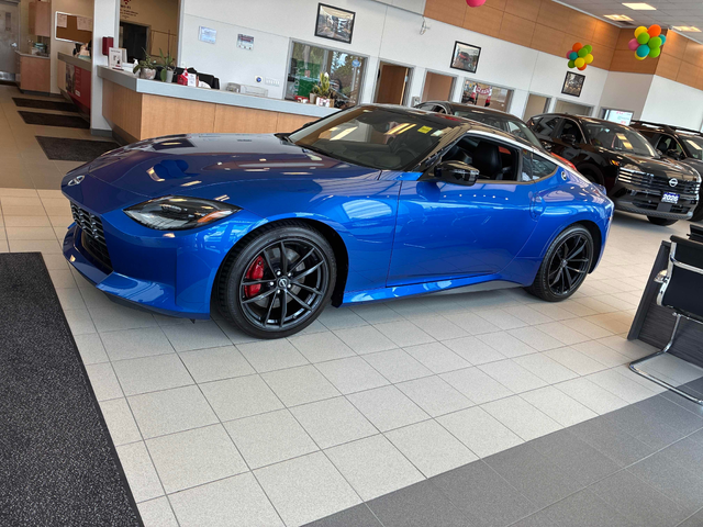 Nissan Z 3.0L 6cyl RWD - автомобили, коли, обяви за нови и употребявани 1