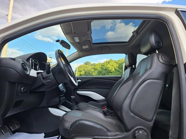 Opel Adam 1,4 - автомобили, коли, обяви за нови и употребявани 11