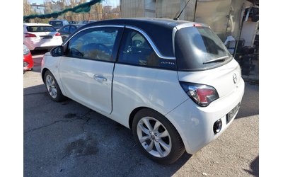 opel-adam - 1