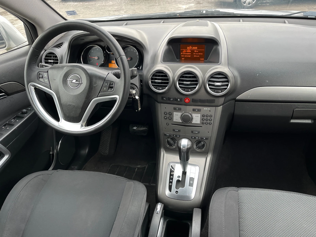 Opel Antara 2.0CDTI  4x4 - автомобили, коли, обяви за нови и употребявани 9