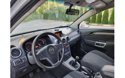 Opel Antara 2.4 Navigacia/4x4/Klimatronik - автомобили, коли, обяви за нови и употребявани 8