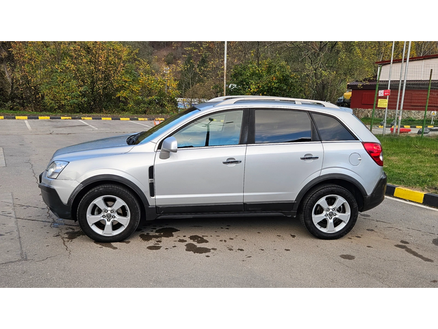 Opel Antara 2.0 AVTOM/KOJA/4X4 - автомобили, коли, обяви за нови и употребявани 1