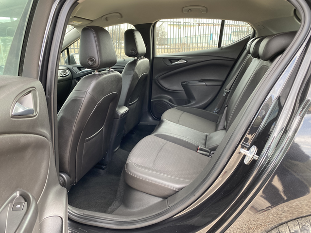 Opel Astra 1.6CDTI COSMO/NAVI/HEAD UP/LED/EURO6 - автомобили, коли, обяви за нови и употребявани 9