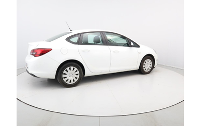 Opel Astra - автомобили, коли, обяви за нови и употребявани 13