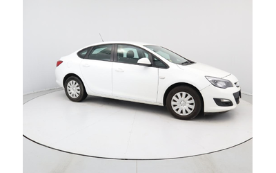Opel Astra - автомобили, коли, обяви за нови и употребявани 7