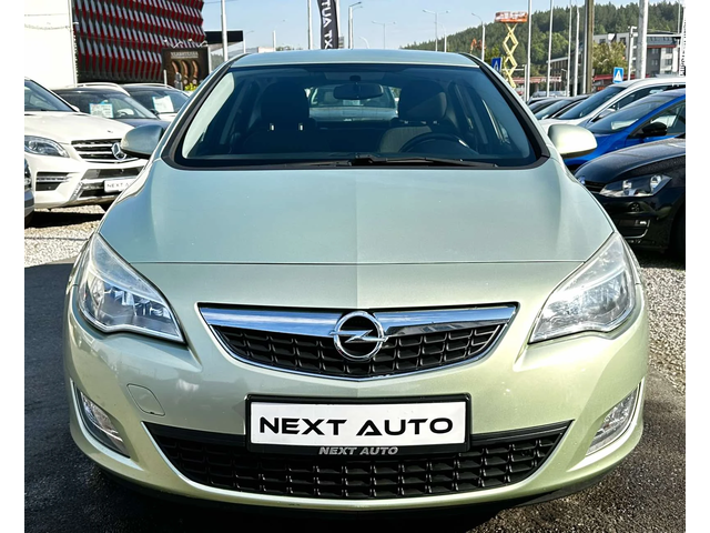 Opel Astra 1.7CDTI 110HP 156, 831KM EURO5B - автомобили, коли, обяви за нови и употребявани 1