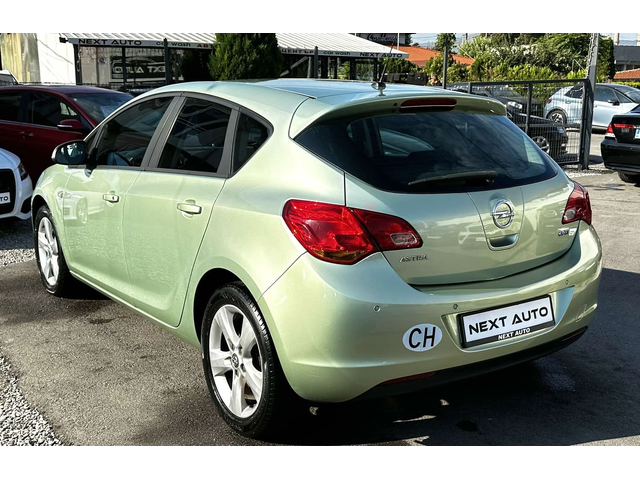 Opel Astra 1.7CDTI 110HP 156, 831KM EURO5B - автомобили, коли, обяви за нови и употребявани 6