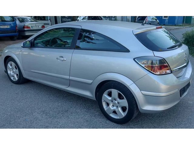 Opel Astra GTC 1, 4i 90ps - автомобили, коли, обяви за нови и употребявани 3