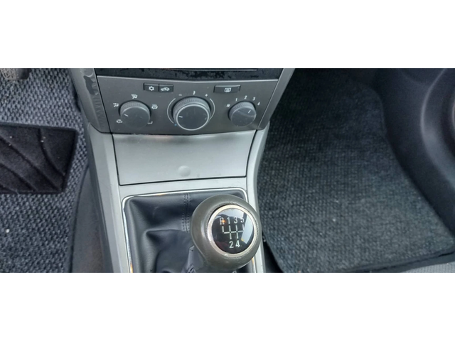 Opel Astra GTC 1, 4i 90ps - автомобили, коли, обяви за нови и употребявани 7