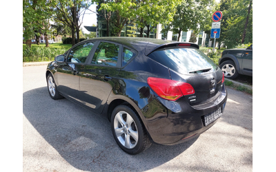 opel-astra - 3