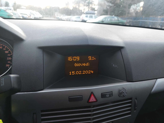 Opel Astra 1, 6i 105ps - автомобили, коли, обяви за нови и употребявани 11