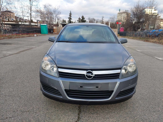 Opel Astra 1, 6i 105ps - автомобили, коли, обяви за нови и употребявани 2