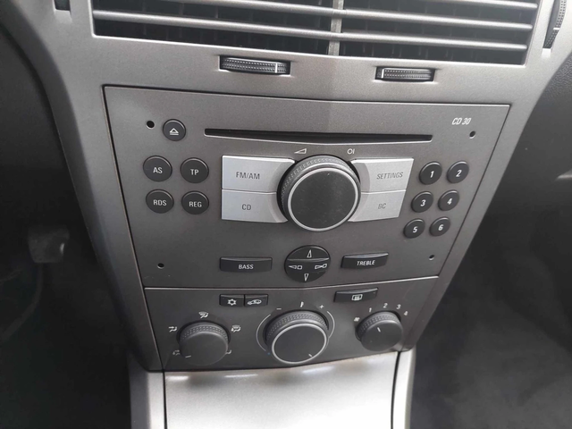 Opel Astra 1, 6i 105ps - автомобили, коли, обяви за нови и употребявани 9