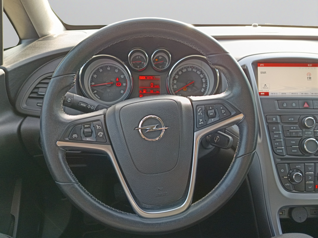 Opel ASTRA - автомобили, коли, обяви за нови и употребявани 9