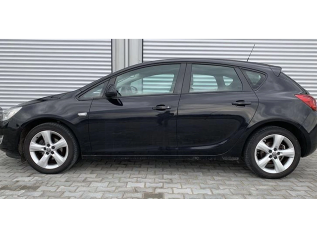 Opel Astra 1, 4i клима, мулти, ел.пакет, борд, евро5 - автомобили, коли, обяви за нови и употребявани 2