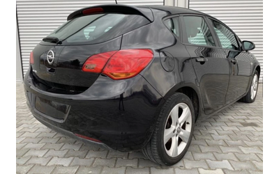 opel-astra - 4