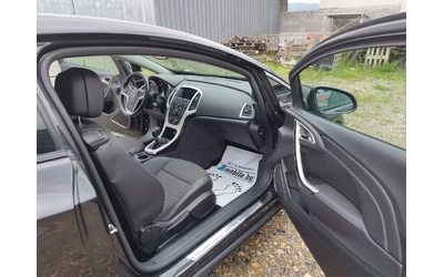 Opel Astra GTC 1.6 BENZIN/GAZ - автомобили, коли, обяви за нови и употребявани 12