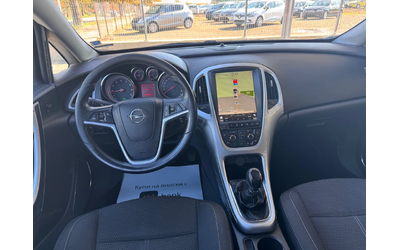Opel Astra 1.6TURBO 180кс * ПЕРФЕКТЕН* - автомобили, коли, обяви за нови и употребявани 12