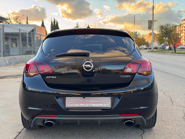 Opel Astra 1.6TURBO 180кс * ПЕРФЕКТЕН* - автомобили, коли, обяви за нови и употребявани 3